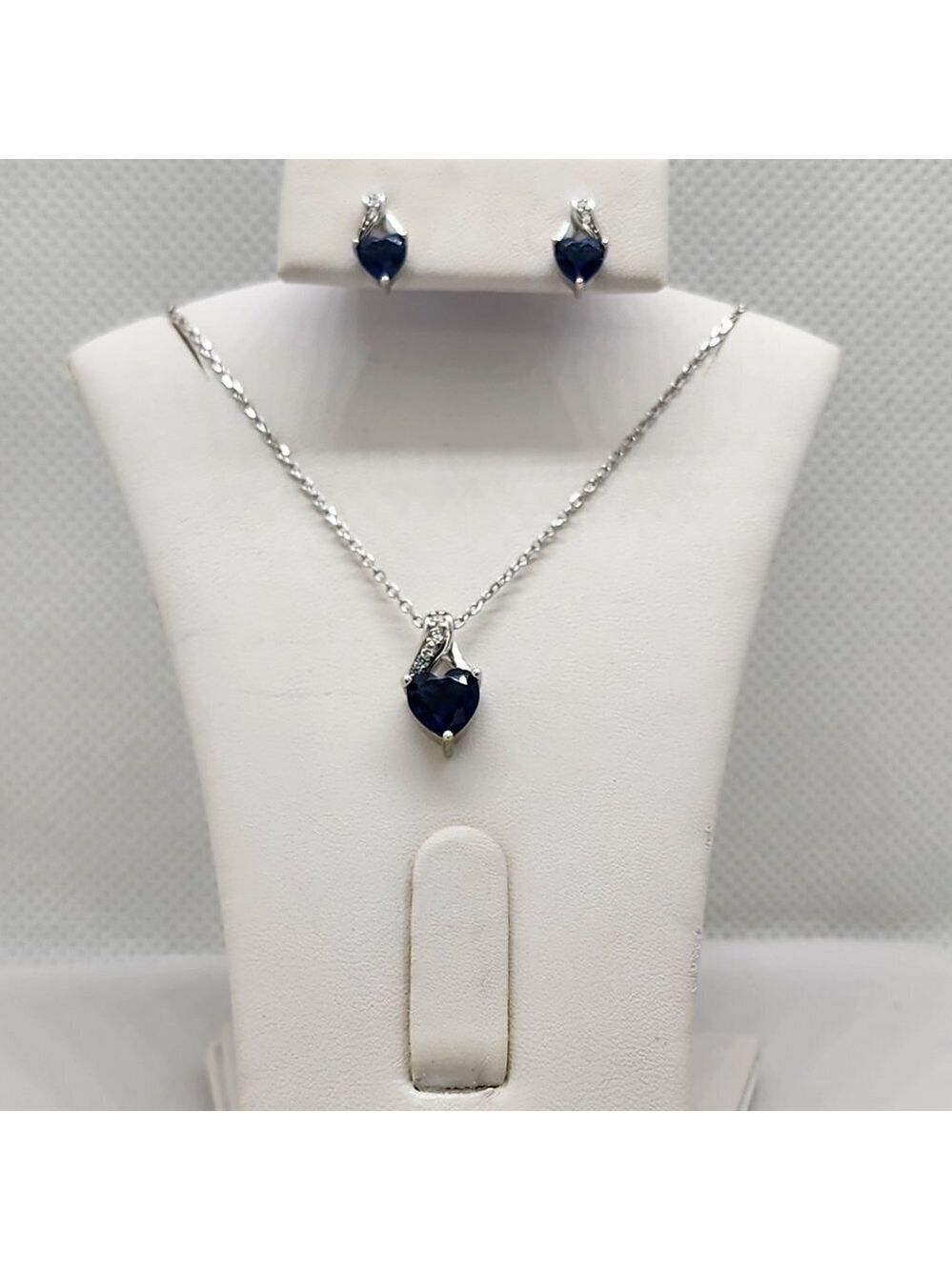 Brand New Sterling Silver 925 Blue Heart Gemstone 2pc Set